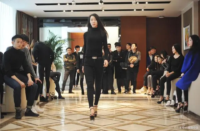 兼职 就是教你如何自动化销售虚